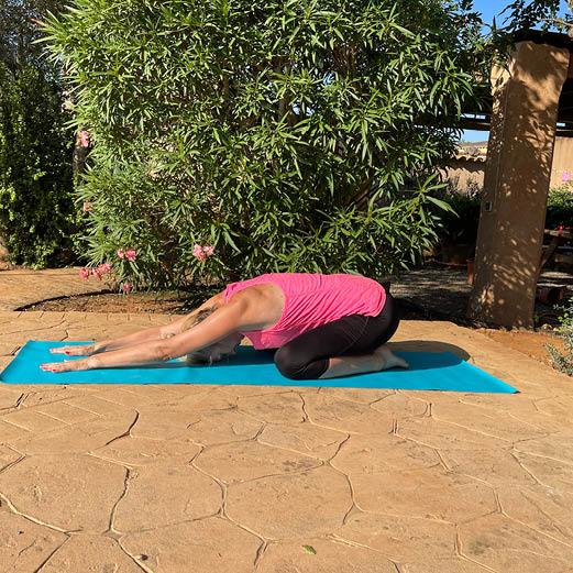 Michaela yoga 2jpg.jpg